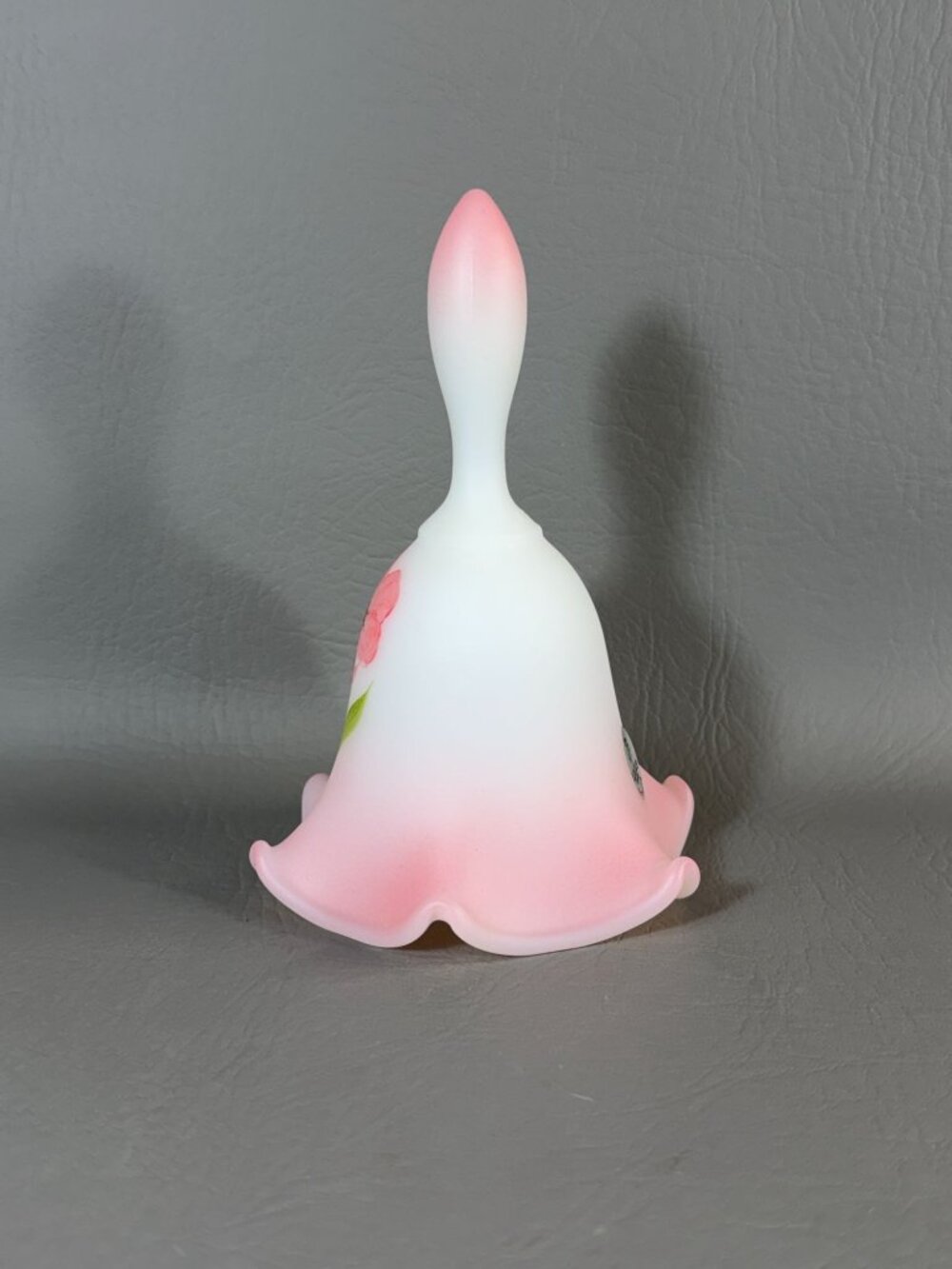 Vintage Fenton Art Glass Bell Hand-Painted Floral Signed M. Kibbe Satin Pink - Picture 6 of 16
